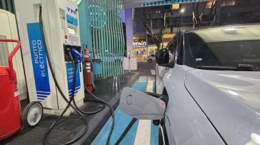 La Ciudad instalará 400 nuevos puestos de carga para autos eléctricos en la vía pública