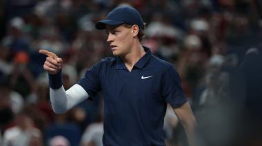 Sinner, Zverev y Medvedev avanzan en Shanghái; dos argentinos, eliminados