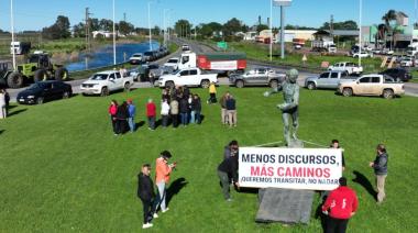 Crecen las protestas de productores bonaerenses inundados: “Menos discursos, más caminos”