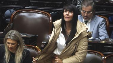 Villaverde amenazó a Wiñazki y Manes pidió su expulsión del Congreso