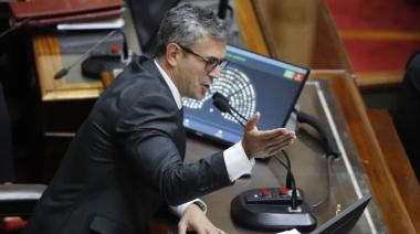 La motosierra llega al Congreso: qué busca Martín Menem con la subasta