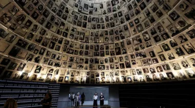 Logran identificar a cinco millones de víctimas del Holocausto