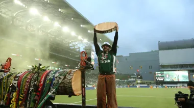Portland Timbers, el equipo de la MLS que corta madera cuando hace un gol