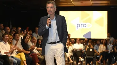 Misma pecera: el 80% de los argentinos no distingue entre Milei y Macri