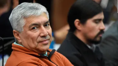 Báez y su hijo deberán devolver 55 millones de dólares