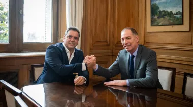 Lisandro Catalán ya piensa en el 2027: reuniones con Karina Milei y Santilli