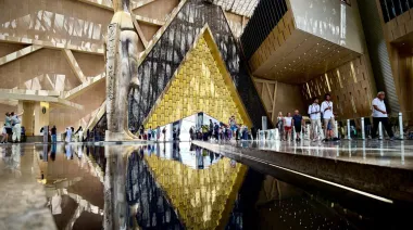 El Gran Museo de Giza ya recibe visitantes y reaviva reclamos históricos