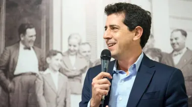 Wado De Pedro volvió a desafiar a Milei por los acuerdos con EE.UU.