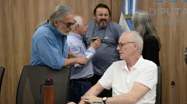 Proyecto K sobre la IA desató la polémica en el Congreso y ya tiene dictamen