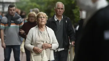 Jubilados solo tendrán aumentos por inflación y sin mejora del bono