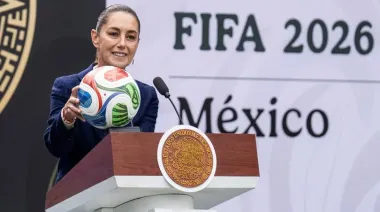 México: Claudia Sheinbaum presentó su propio logo por fuera de FIFA para el Mundial 2026