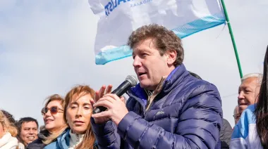 Melella apura inversiones de Brasil, China y Rusia en Tierra del Fuego: "Británicos, no"