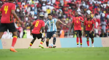 Argentina le ganó a Angola en el último partido del año