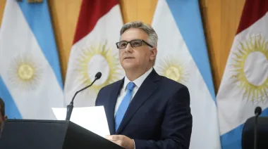 Córdoba: Llaryora presenta un presupuesto con rebajas impositivas sorprendentes