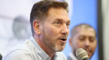 El presidente de CONMEBOL, Alejandro Domínguez, insiste con un Mundial de 64 equipos