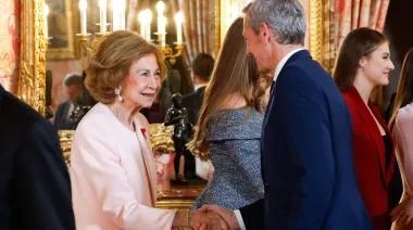 Sofía recibe el Toisón de Oro y Felipe VI refuerza el rol de la Corona en la democracia