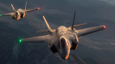 Suspenden vuelos a Venezuela por acción de Donald Trump: ¿un nuevo golpe a su ya frágil economía?