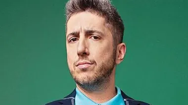 El papelón en el cine que salpica a Jey Mammón