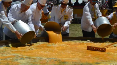 En medio de la frenética rosca en PBA, se aprobó la Fiesta de la Omelette Gigante