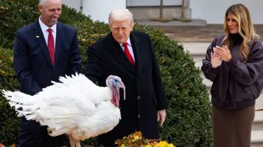 Hoy en el Día de Acción de Gracias, el indulto del pavo reafirma una tradición que une a Estados Unidos