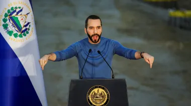 Honduras y El Salvador: presión internacional en elecciones clave