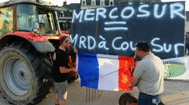 Francia bloquea el pacto UE-Mercosur tras un rechazo parlamentario unánime