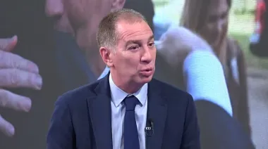 Santilli acelera su gira federal y busca el apoyo de Gustavo Valdés