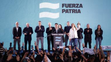 Kicillof, Máximo y Massa, obligados a convivir apretados si no quieren perder la Provincia