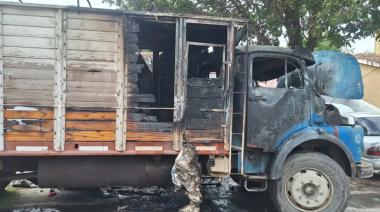Tragedia en Córdoba: un niño de 4 años murió tras el incendio de un camión donde jugaba