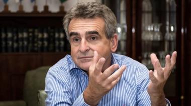 Rossi alerta por derrumbe salarial y crisis en las Fuerzas Armadas