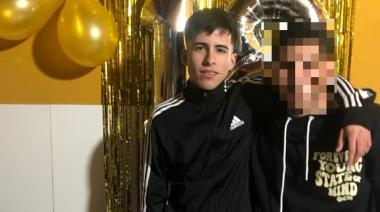 Un joven de 20 años fue asesinado de dos puñaladas y por el crimen buscan a su novia de 16