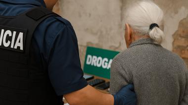 Acusan y detienen a una anciana de 77 años por vender drogas en su casa de Orán