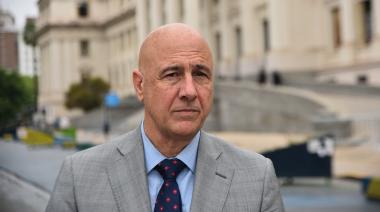 Roban la camioneta del fiscal federal Maximiliano Hairabedian en Córdoba