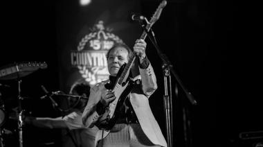 El mítico Johnny Tedesco vuelve al escenario: dónde y cuándo se presenta