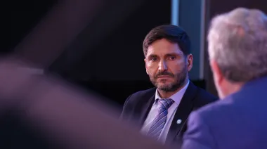 La inesperada jugada de Pullaro en Nueva York para paliar los recortes de Nación