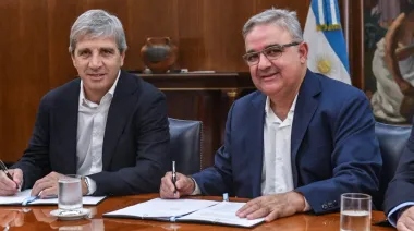 Jalil se abre del kirchnerismo y festeja Milei: cómo se llamará su nuevo bloque