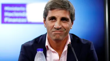 Caputo confirmó negociaciones para un préstamo clave: ¿cuánta deuda tomaría?