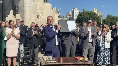 ¿Qué significa la autonomía de Rosario promulgada por Javkin y qué cambia?