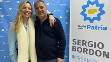 Intendente bonaerense deja el cargo a su hija y se va al Banco Provincia