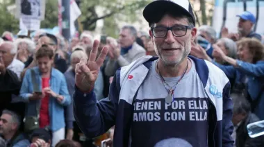 El padre “Paco” Olveira cuestionó el informe sobre la baja de la pobreza