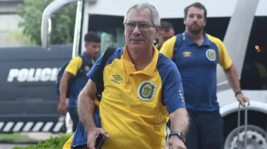 Sorpresiva salida de Ariel Holan de Rosario Central