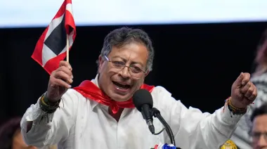 Del fracaso tributario a la Constituyente: el giro de Gustavo Petro que inquieta a la región