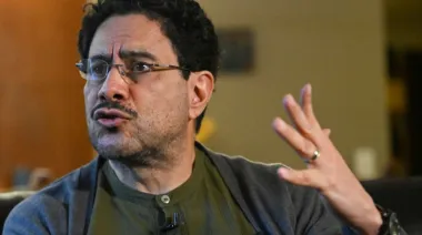 Los productivos contra Iván Cepeda: la movida que pone a prueba al poder empresario en Colombia