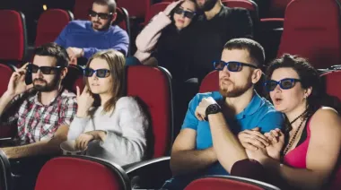 Por qué la reforma laboral de Milei cambiaría el precio de la entrada de cine