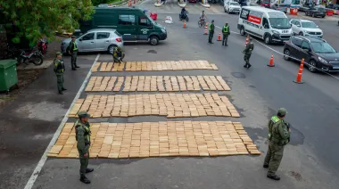 Detienen a un camionero con más de una tonelada de marihuana entre cajones de fruta