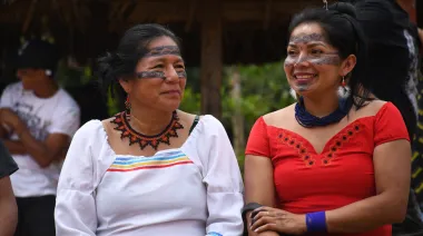 Quito borra el kichwa de sus calles: qué hay detrás del silencio en Ecuador