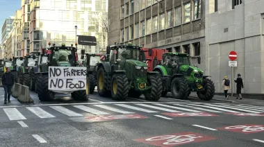 Bruselas se llena de tractores: qué hay detrás del rechazo europeo a Mercosur