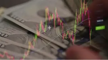 ¿Cómo abre el dólar oficial, el blue y los financieros este viernes?