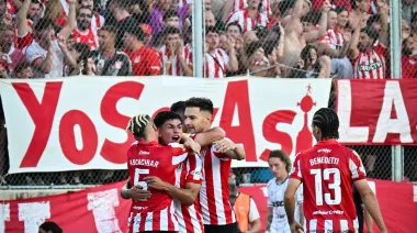 De la mano de Alario, Estudiantes se lo dio vuelta a Platense y volvió a gritar campeón