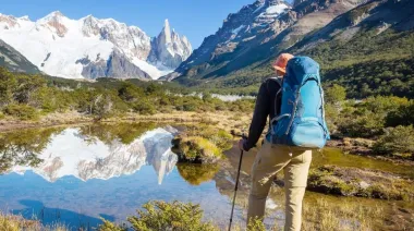 Récord de argentinos viajando y caída del turismo extranjero
